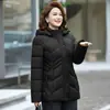 Abrigo de algodón de alta gama, elegante, relleno de plumón para mujer, nueva colección de invierno 2026, diseño moderno y minimalista, engrosado para abrigar, corte entallado y que favorece la figura