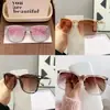 Gafas de Sol de Moda Transfronterizas 2025 con Marco Tachonado para Hombres y Mujeres, Decorativas Retro Hip-Hop, Estilismo para Sesiones de Fotos, Versátiles
