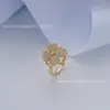 Anillo Giratorio Abierto para Alivio del Estrés con Diamantes, Versátil y de Alta Gama, Anillo Giratorio Color-Conservante Chapado en Cobre, Unisex, Mayoreo