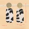 Pendientes de Arcilla Polimérica con Patrón de Vaca Blanco y Negro Transfronterizos, Pendientes Suaves de Arcilla, Pendientes Sencillos de Estilo Vacacional para Mujer
