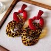 Brincos Quadrados Geométricos com Estampa de Leopardo Retro Agulha de Prata 2026 Novo Estilo Maillard Studs com uma Vibração Única para Outono e Inverno