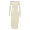 Vestido longo de manga comprida ombro a ombro estilo francês, puro e sexy, com cintura marcada, renda plissada, saia justa ao corpo e fenda nas costas