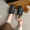 Nuevas Mules de Moda con Hebilla, Forro de Polar, Puntera Tallada, para Calzar sin Esfuerzo, Otoño/Invierno 2026 para Mujer
