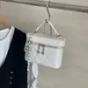 Bolso de cubo bandolera de gran capacidad, nuevo diseño de moda de nicho de moda de verano 2026, bandolera personalizada para el trabajo