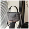 Bolso Cubo Nuevo de PU Color Block Primavera/Verano 2026, Bolso de Hombro/Cruzado/De Mano de Lujo Ligero de Gama Alta, Versátil para el Viaje Diario