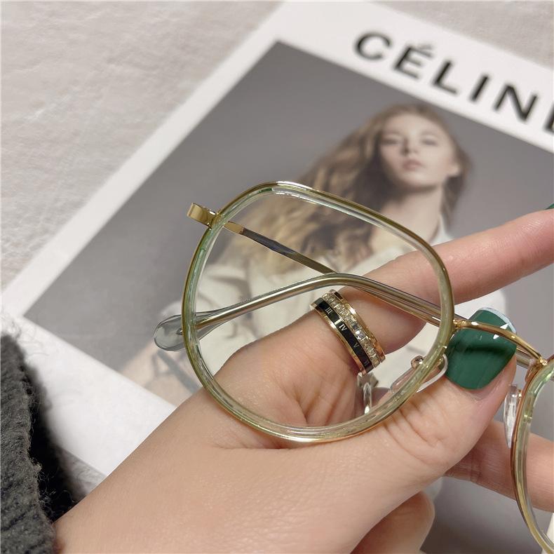 72CC55C38D880A8928C0C5C911A5C8