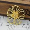 Accesorios de joyería hechos a mano DIY oro real de 24k aretes pulsera accesorios con cuentas horquilla material de cobre capullo de flor flor A610