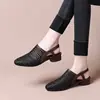 Nuevos Zuecos Estilo Francés Primavera/Verano 2026 con Punta Redonda, Sandalias sin Talón Tejidas, Zapatos Bajos Huecos Transpirables para Comercio Transfronterizo