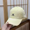 Gorra de Béisbol Bordada con Letras 2026 Nueva para Mujer, Gorra Suave Versátil Simple de Primavera y Verano Que Hace que la Cara Parezca Más Pequeña, Estilo de Pareja de Moda
