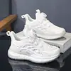 Zapatos para Niños Zapatos Deportivos para Niños 2026 Primavera/Otoño Nuevos Zapatos para Correr Estilo Verano Malla Botón Niños Transpirables Zapatos de Malla Simple