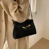 Bolsos de Alta Gama para Mujer 2025 Nuevo de Moda Nicho Bolso de Hombro para Viajes Diarios Moda Retro Bolso Pequeño Cuadrado Cruzado