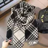 Bufanda de Estilo Coreano de Alta Gama para Mujer, Nueva Colección Otoño e Invierno 2025, Chal Exterior Grueso y Cálido, Bufanda de Doble Uso