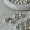 Brincos de Pérola Shijia Agulha de Prata 925 Banhado a Ouro 18K Branco Creme Redondo Luxo Acessível Brincos Exquisitos Brincos de Design de Nicho