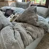 Juego de cuatro piezas de algodón jacquard teñido en hilo suave y arrugado, amigable con la piel, suave, estampado floral vintage, sábanas y ropa de cama lavadas