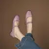 Sapatos de couro estilo francês para noite com salto baixo para mulheres, novo modelo 2025, sapatos Mary Jane de couro genuíno com bico redondo e tira única rasa