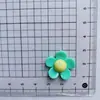 Popular resina flor de cinco pétalos diy accesorios de joyería horquilla para el cabello para niños material hecho a mano carcasa de teléfono móvil belleza flor cóncava