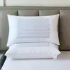 Núcleo de Travesseiro para Novo Hotel Transfronteiriço, Roupa de Cama de Hotel, Núcleo de Travesseiro de Trigo Sarraceno, Travesseiro de Alta Qualidade e Alta Elasticidade