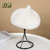 Boina de pelúcia com estampa de leopardo para mulheres, chapéu octogonal versátil de pele sintética de vison para moda outono e inverno, estilo retrô japonês, chapéu de artista que afina o rosto