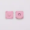 Color Flor de Ciruelo Hebilla Magnética Hebilla Oculta Bolsa de Ropa para Mujer Hebilla Oculta Hebilla de Madre Hebilla Magnética Cosida a Mano Botón Botón Broche