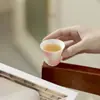 Xícara de Chá de Flor de Jasmim das Dinastias Tang e Song, Conjunto de Chá Kung Fu, Xícara Pequena de Cerâmica para Uso Doméstico, Design de Pétalas em Gradiente, Xícara Individual para Beber Chá