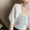 Novo Estilo de Verão 2022 Estilo Leve e Maduro Gola Quadrada Costura Manga Bufante Tricô Manga Curta Blusa Fina para Mulheres