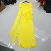 Vestido Sexy de Hombro Único con Falda Larga Plisada Adelgazante, Diseño de Cinta de Nicho Europeo, Americano y Australiano