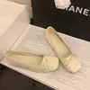 Sapatos de Salto para Noite com Laço de Cetim Estilo Francês 2026 Nova Coleção Primavera/Verão Sapatos de Ballet com Salto Escondido Sapatos Mary Jane com Solado Macio para Mulheres