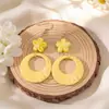 Aretes Florales Hechos a Mano de Rafia Estilo Festivo, Aretes Étnicos de Gama Alta de Nicho, Aretes Únicos y Hermosos al por Mayor