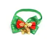 Pajaritas navideñas para mascotas, adornos de cascabeles, moños con forma de mariposa, collares para gatos y perros, diseños de copos de nieve y cuadros, estilos nuevos, venta al por mayor para ventas transfronterizas