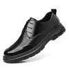 Sapatos Masculinos de Couro, Verão Respiráveis e Confortáveis para Traje Formal de Negócios, Sapatos Casuais Masculinos Vazados de Verão, Novos Sapatos de Casamento para Homens 2026