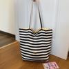 Bolsa listrada estilo coreano Tote Casual Bolsa feminina de grande capacidade 2024 Nova bolsa portátil Bolsa de ombro estilo ocidental