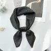 Lenço Quadrado de Seda Retrô Coreano com Estampa Paisley e Toque de Luxo, Combinado com uma Camisa, Lenço Quadrado Versátil para Cintura, Xale, Protetor de Pescoço