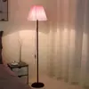 Lámpara de Pie de Tela con Protección Ocular Ahorradora de Energía Sala de Estar Estudio Moderna Simple Hotel Dormitorio Mesita de Noche Lámpara de Mesa Decorativa Lámpara Vertical
