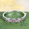 Anillo de Diamante Completo Nuevo con Forma de Huevo Fresco Color Rosa Diamante Moda Japonesa y Coreana Exquisito Simple Versátil Anillo para Mujer