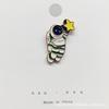 Broche Metálico de Dibujos Animados Estilo Japonés Ins Insignia de Aleación de Moda Pin Decoración para Ropa y Bolsos Producto Nuevo Primavera 2025