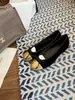 Bailarinas Grape Mom del mismo estilo inspiradas en Chanel hechas de piel de vacuno de plena flor con corte bajo, crin de caballo, punta redonda, lazo y estampado de leopardo para mujer