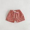 Pantalones cortos de bebé estilo coreano para hombre y mujer 2024 Verano nuevos a cuadros combinables pantalones cortos delgados estilo occidental casual para bebé