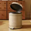 Papelera de Cuero Vintage Estilo Francés con Pedal y Tapa, Doble Capa, Estilo Minimalista, Alto Valor Estético, con Cubo Interior, Tamaño Pequeño, con Tapa