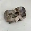 Presilha de Cabelo em Formato de Coração com Padrão de Tinta Vintage Novo Estilo Pinça Tubarão Feminina Acessório de Cabelo Versátil Personalizado Presilha de Cabelo