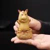 Pet de Chá do Zodíaco em Argila Roxa Giratório Ornamento Criativo Mesa de Chá Giratória Mesa de Chá Brinquedo de Chá Decoração de Mesa de Escritório