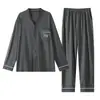 Pijama Masculino de Primavera e Outono, Lã Constante Quente, Cardigã de Manga Longa para Outono e Inverno, DeRong, Jovens, Estilo Pequeno Francês, Conjunto para Casa