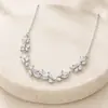 Collar de Flor de Glicinia Sonriente para Mujer Diseño de Nicho Ins Estilo de Alta Gama Cadena para Clavícula con Colgante de Hoja y Circonita Accesorios Venta al por Mayor