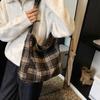 Nuevo Estilo Coreano Estilo Ins Estilo Popular de Internet Otoño e Invierno Versátil Felpa Lana Gran Capacidad Bolso Tote Simple y de Moda