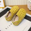 Sandalias para Niñas Estilo Coreano Retro Zapatos Birkenstock 2026 Verano Nuevo Modelo para Niños Bebé Zuecos para Exteriores Suela Suave Punta Cerrada