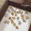 Acessórios para Nail Art Ano Novo do Cavalo Zircônia, Estilo Levemente Luxuoso, Cor Dourada, Trazem Riqueza Instantânea, Liga Metálica Brilhante Incrustada com Diamantes, Diamantes para Unhas Atacado