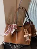 Bolso Tote Grande de Gamuza para Mujer 2025 Nuevo de Moda de Alta Gama Bolso de Hombro para Salir al Trabajo y Viajar