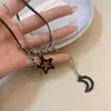 Colar de corda trançada rosa dopamina com pingente de estrela estilo hot girl doce cool elegante corrente para clavícula Novo colar