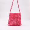 Personalizado Mão-tecido Primavera e Verão ins Popular acrílico frisado chifre Bead Bag Vintage Hollow One-shoulder Oblique Bag