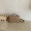 Bolsa Transversal de Ombro Único Nova Verão 2026 Moda Casual Personalidade Bolsa de Mão Feminina Elegante Tendência Simples Pequena Quadrada