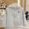 Cardigan Chaqueta con Capucha Otoño Nuevo para Niños Niñas Moda Casual Bordado Estilo Coreano Ropa Infantil Estilo de Moda
